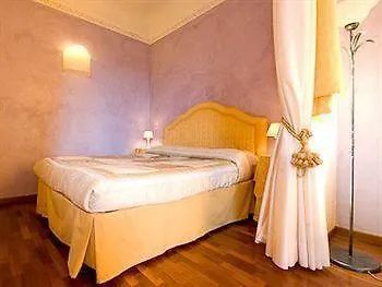 Art And Luxury Apartment Апартаменты Флоренция
